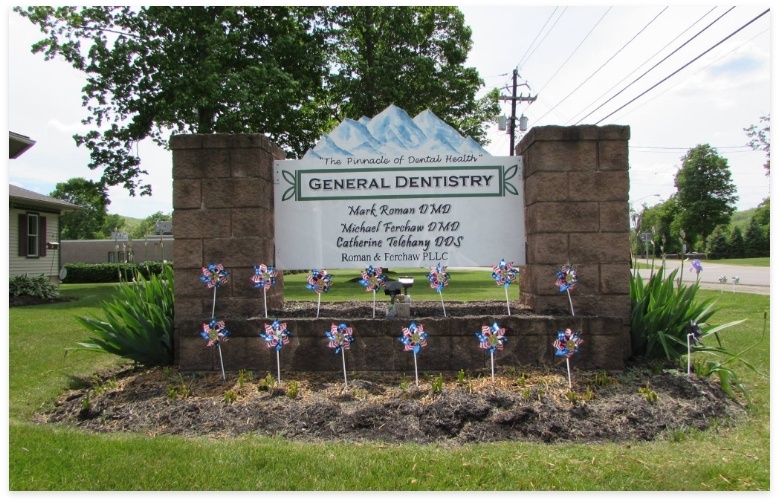 Addison Family Dentistry road side sign